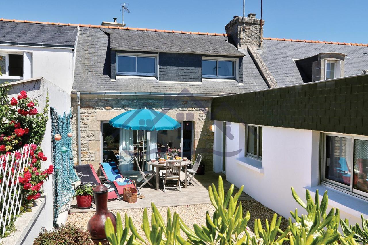 LocaLise - La Maison du pêcheur au Guilvinec - Chambres vue mer - A 20m de la mer située à la pointe de Men Meur - Tout à pied, plage, port, centre, commerces, marché - Wifi inclus - Linge de lit inclus - Jardin clos - En option , ménage et serviette Exterior foto